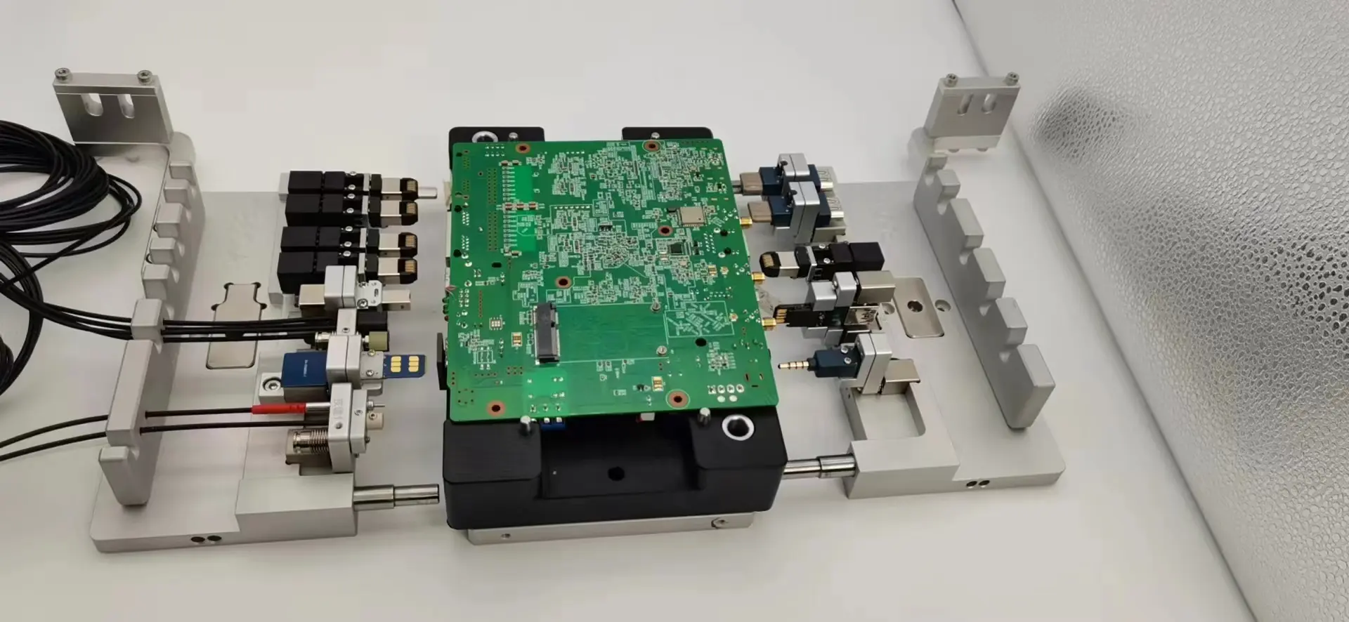 test connectors