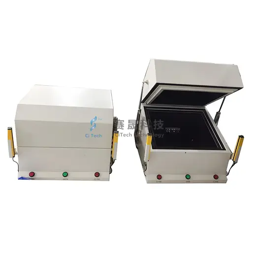 Pneumatic acoustic chamber
